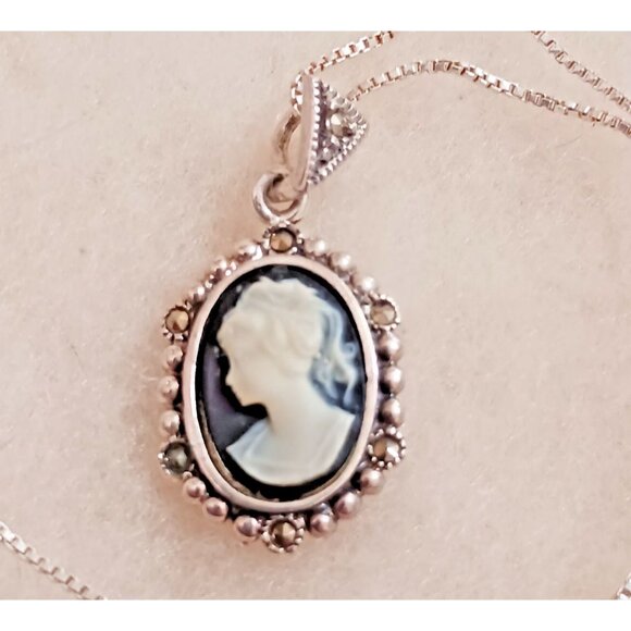 Cameo necklace black and white Sterling Silver (1149) - Picture 2 of 6